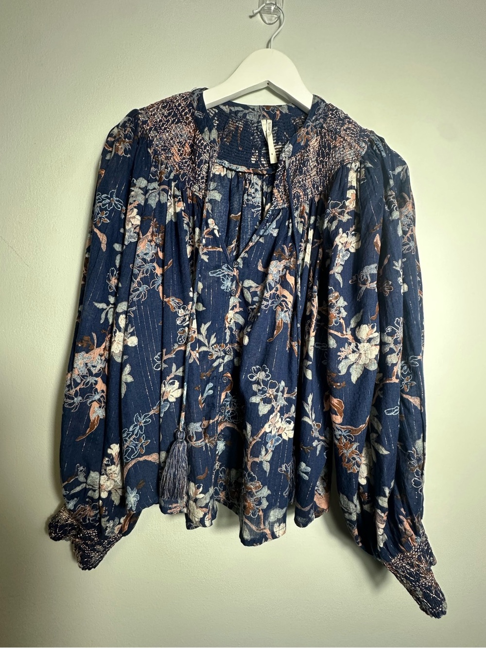Anthropology Long Sleeve  Smocked  Jacquard Top Size Medium - Picture 10 of 17